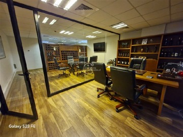 Arriendo Mensual / Oficina / Lo Barnechea