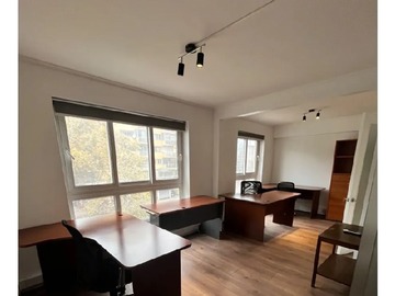 Arriendo Mensual / Oficina / Providencia