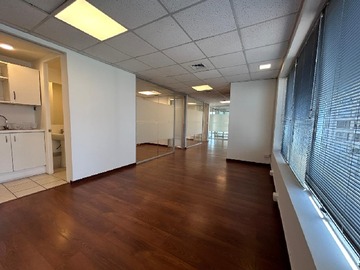 Arriendo Mensual / Oficina / Providencia