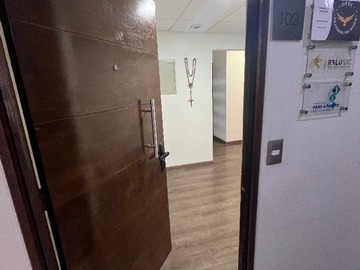 Arriendo Mensual / Oficina / Providencia
