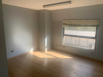 Arriendo Mensual / Oficina / Providencia