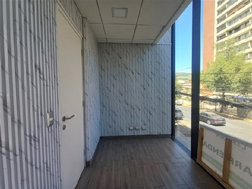 Arriendo Mensual / Oficina / Providencia