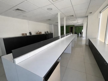 Arriendo Mensual / Oficina / Providencia