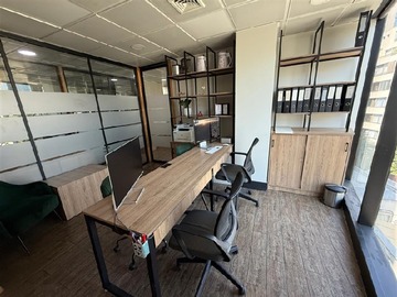 Arriendo Mensual / Oficina / Providencia