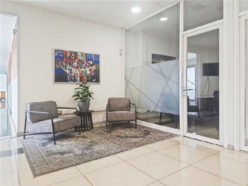 Arriendo Mensual / Oficina / Providencia