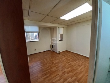 Arriendo Mensual / Oficina / Providencia