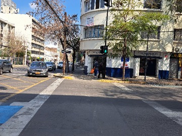 Arriendo Mensual / Oficina / Providencia