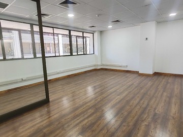 Arriendo Mensual / Oficina / Providencia