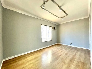 Arriendo Mensual / Oficina / Providencia