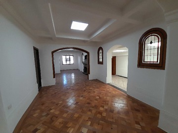 Arriendo Mensual / Oficina / Providencia