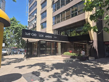 Arriendo Mensual / Oficina / Providencia