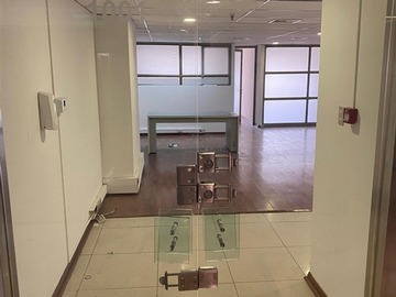 Arriendo Mensual / Oficina / Providencia