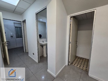 Arriendo Mensual / Oficina / Providencia