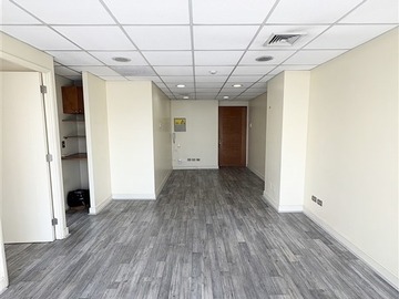 Arriendo Mensual / Oficina / Providencia