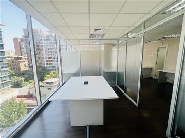 Arriendo Mensual / Oficina / Providencia