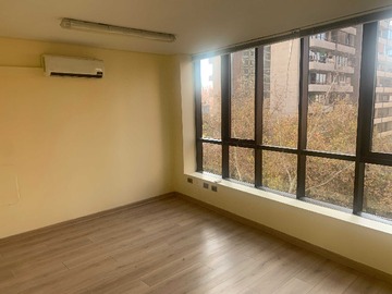 Arriendo Mensual / Oficina / Providencia