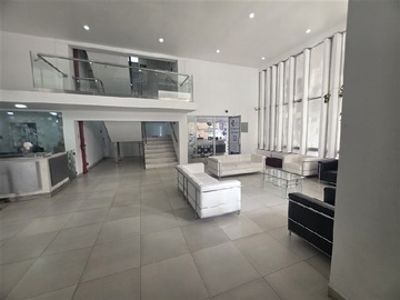 Arriendo Mensual / Oficina / Providencia
