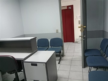 Arriendo Mensual / Oficina / San Miguel