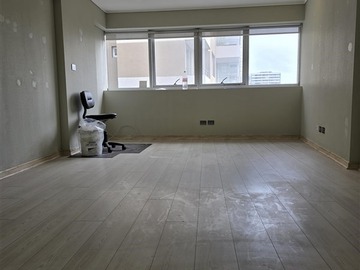 Arriendo Mensual / Oficina / San Miguel