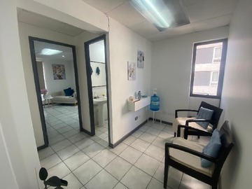 Arriendo Mensual / Oficina / San Miguel