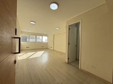 Arriendo Mensual / Oficina / San Miguel
