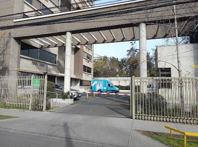 Acceso Estacionamientos