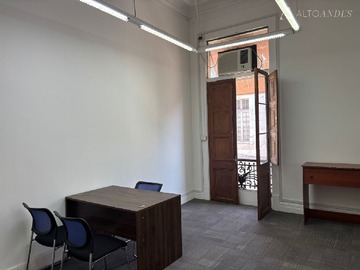 Arriendo Mensual / Oficina / Santiago