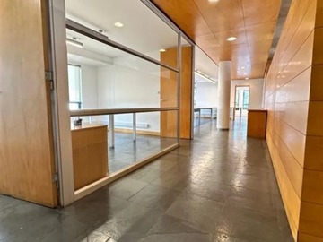 Arriendo Mensual / Oficina / Vitacura