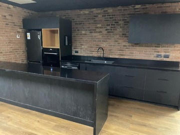 Arriendo Mensual / Oficina / Vitacura