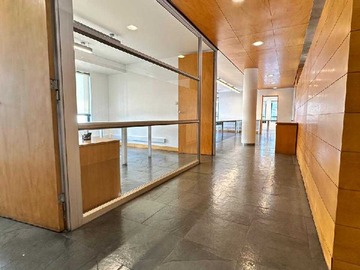 Arriendo Mensual / Oficina / Vitacura