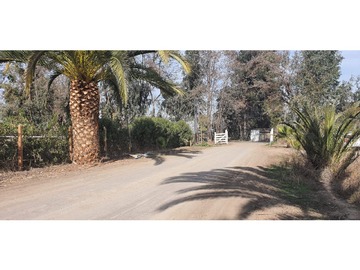Arriendo Mensual / Parcela / Colina
