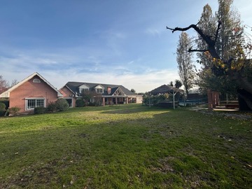Arriendo Mensual / Parcela / Colina