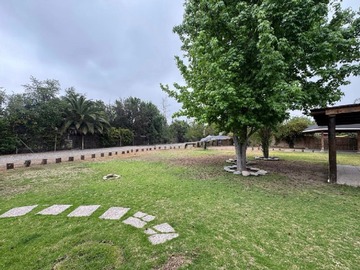 Arriendo Mensual / Parcela / Colina