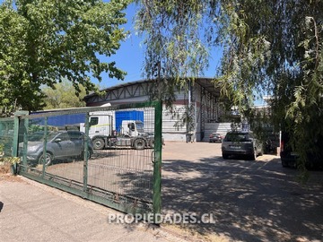 Arriendo Mensual / Terreno Industrial / Colina