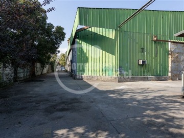 Arriendo Mensual / Terreno Industrial / Huechuraba