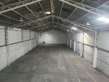 Arriendo Mensual / Terreno Industrial / Santiago