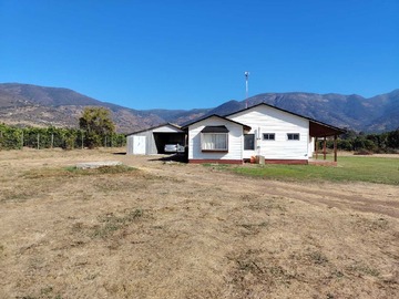 Arriendo Mensual / Terreno / La Cruz