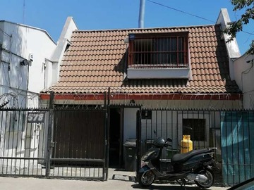 Venta / Bodega / Independencia