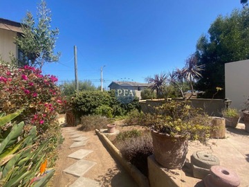 Venta / Casa / Algarrobo