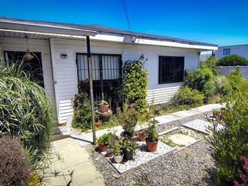 Venta / Casa / Algarrobo