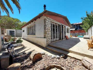 Venta / Casa / Algarrobo