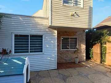 Venta / Casa / Algarrobo