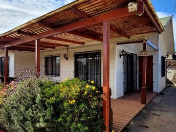 Venta / Casa / Algarrobo
