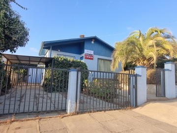 Venta / Casa / Algarrobo