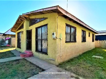 Venta / Casa / Algarrobo