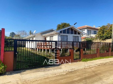 Venta / Casa / Algarrobo