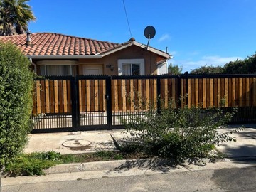 Venta / Casa / Algarrobo