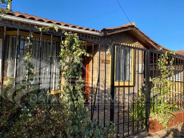 Venta / Casa / Algarrobo