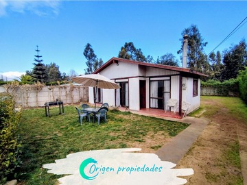 Venta / Casa / Algarrobo