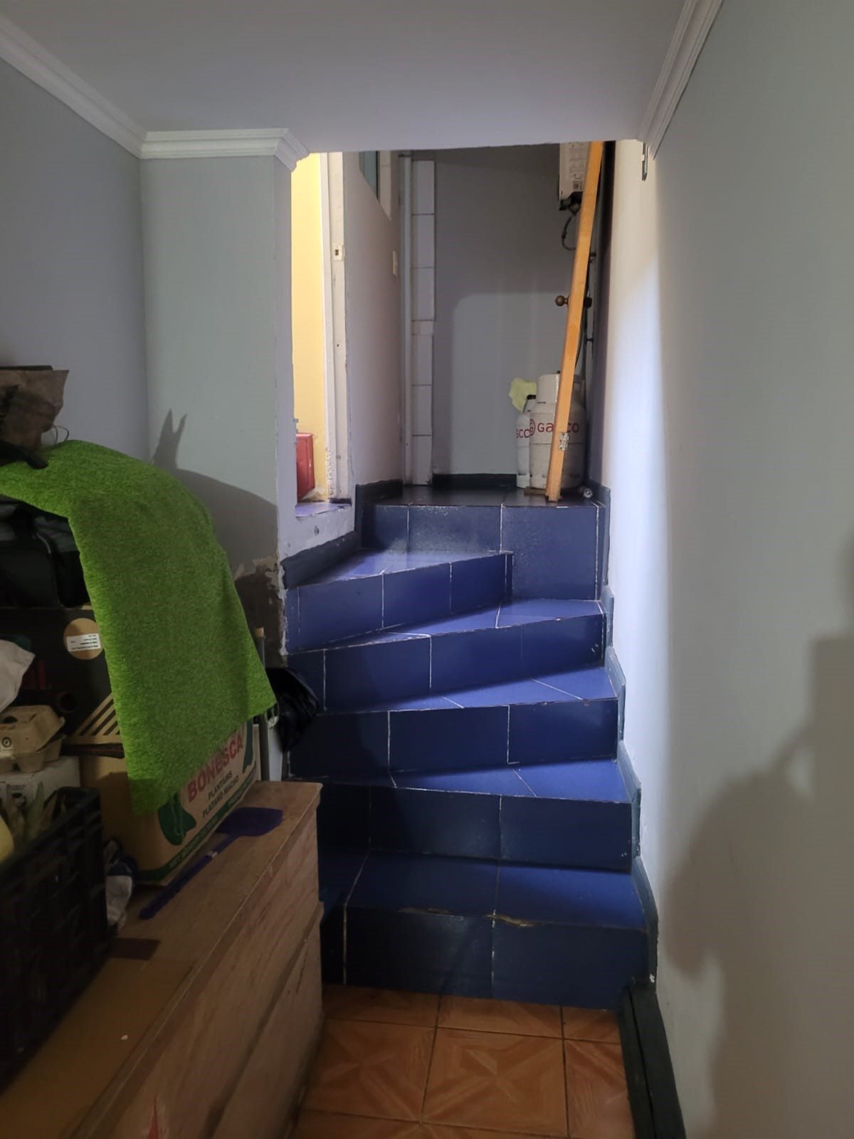 Escalera a 2do piso